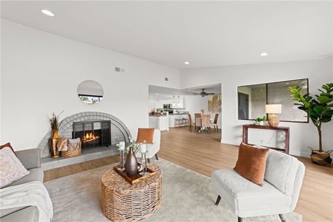 Photo of 81 Camino Arroyo Pl S, Palm Desert, CA 92260 (MLS # OC26130406)