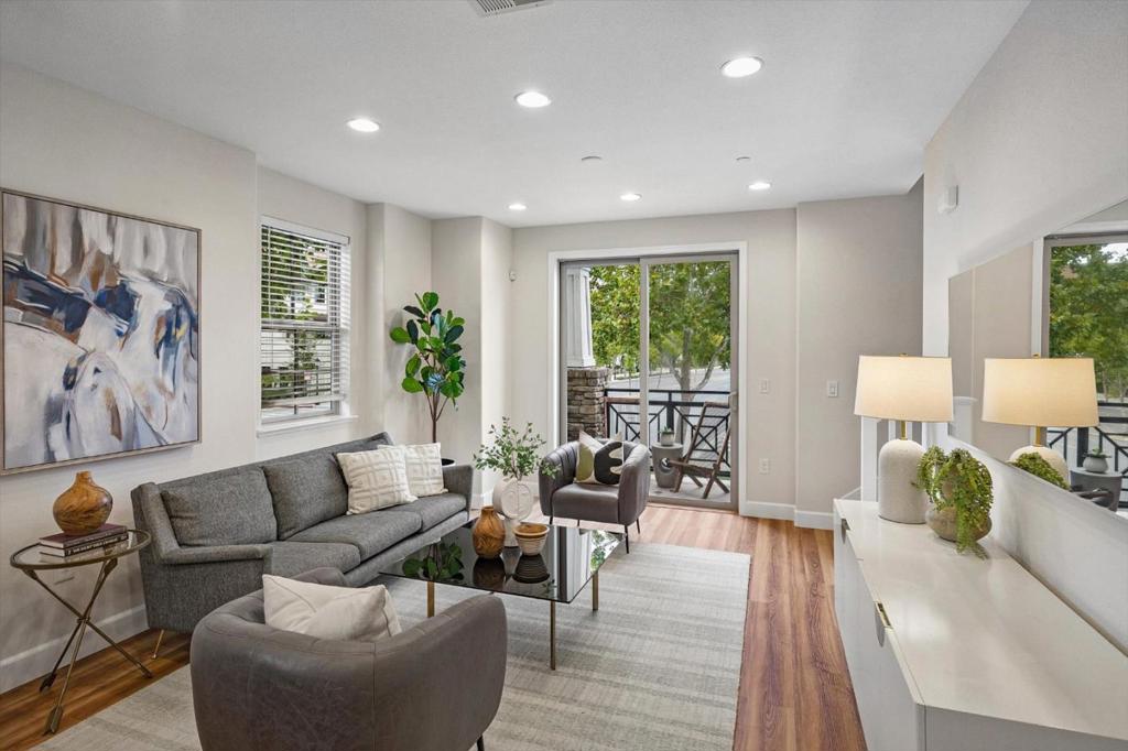 31 Artisan Way