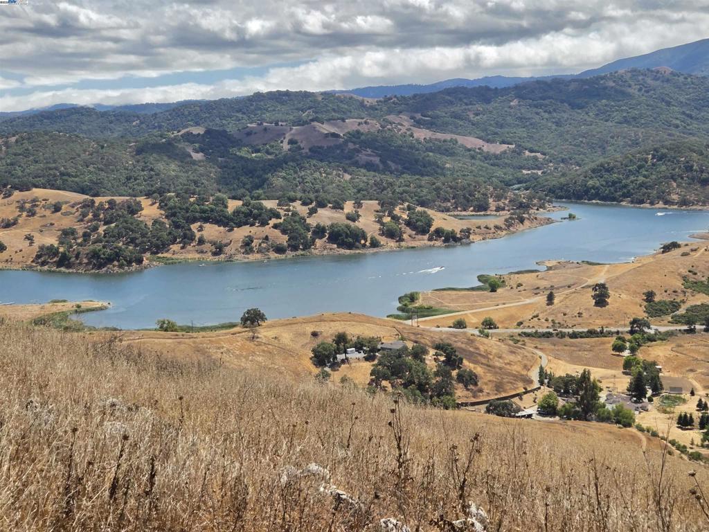 22610 Country View Drive is 1 of 13 total lots offered for sale as a package in “Calero Lake Estates” subdivision: Tract# 6460, lots 6, 7, 8, 9, 10, 13,15,16, 17,18,19,22 & 24. Individual lots range in size and are approx. 10 acres each. Tremendous opportunity for a custom home builder to build high end quality custom-built homes. Per deed restrictions the minimum home size within the subdivision shall be at least 6,000 SF.