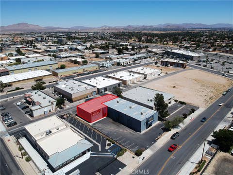 Photo of 15330 Dos Palmas Rd, Victorville, CA 92392 (MLS # HD26171519)