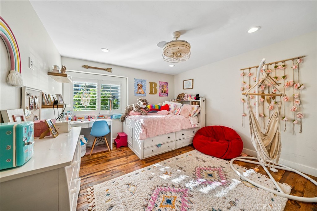 Mizener Custom Homes (MZ) - Residential Lease