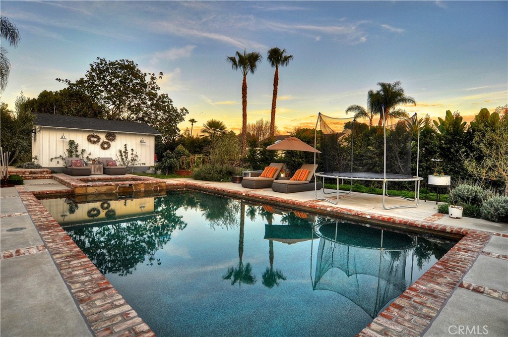 Mizener Custom Homes (MZ) - Residential Lease