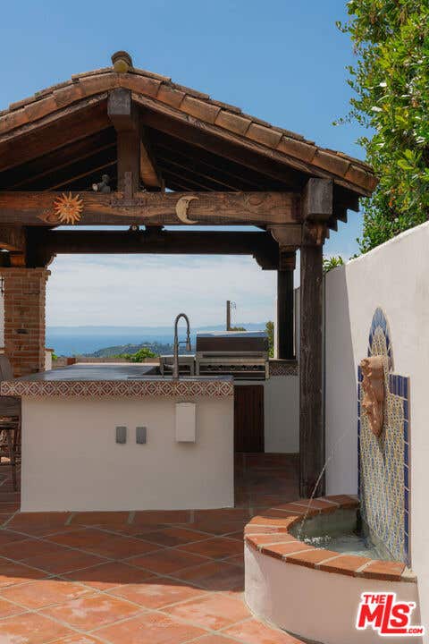 Tiny photo for 2609 Montrose Place, Santa Barbara, CA 93105 (MLS # 26765351)