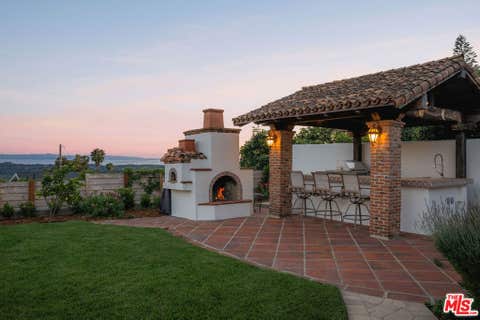 Tiny photo for 2609 Montrose Place, Santa Barbara, CA 93105 (MLS # 26765351)