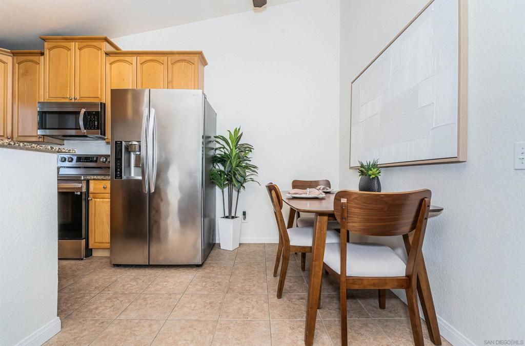 listing image 130729825290359056985