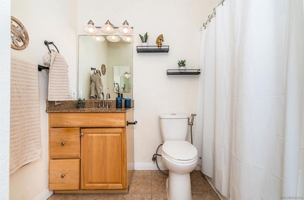 listing image 130723734629735818922