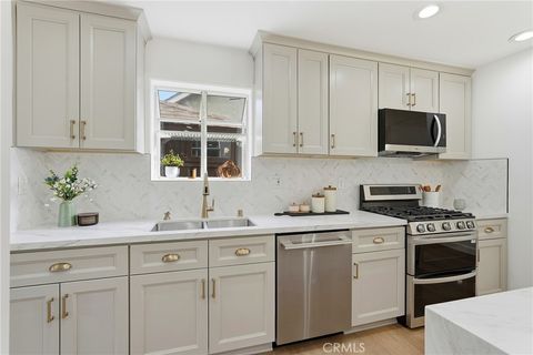 Tiny photo for 24308 Highlander Road, West Hills, CA 91307 (MLS # SR26021260)