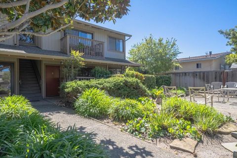 Photo of 515 Ramona Court Ct #1, Monterey, CA 93940 (MLS # ML82040233)