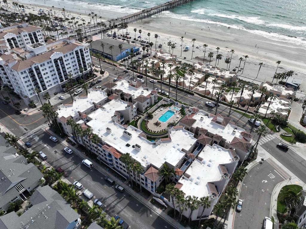 400 N Pacific St 111