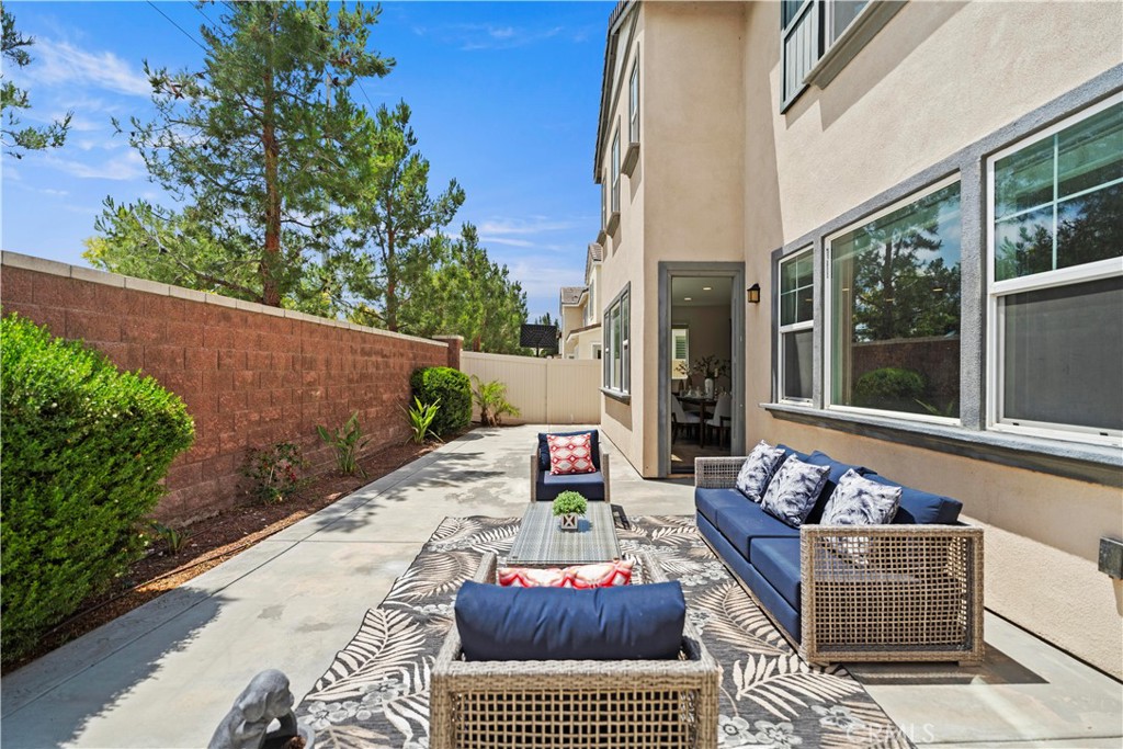 16119 Almond Avenue