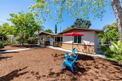 242 E Kalmia Street Fallbrook CA 92028