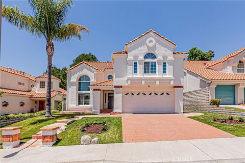 Photo of 25533 Longfellow Place, Stevenson Ranch, CA 91381 (MLS # SR26113486)