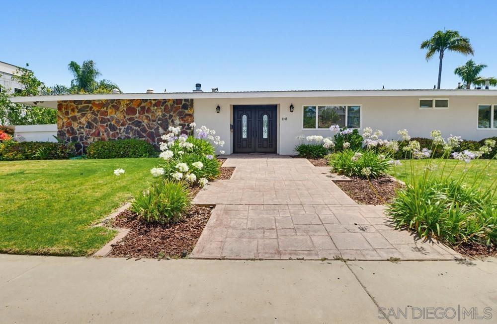 2767 Palomino CIR