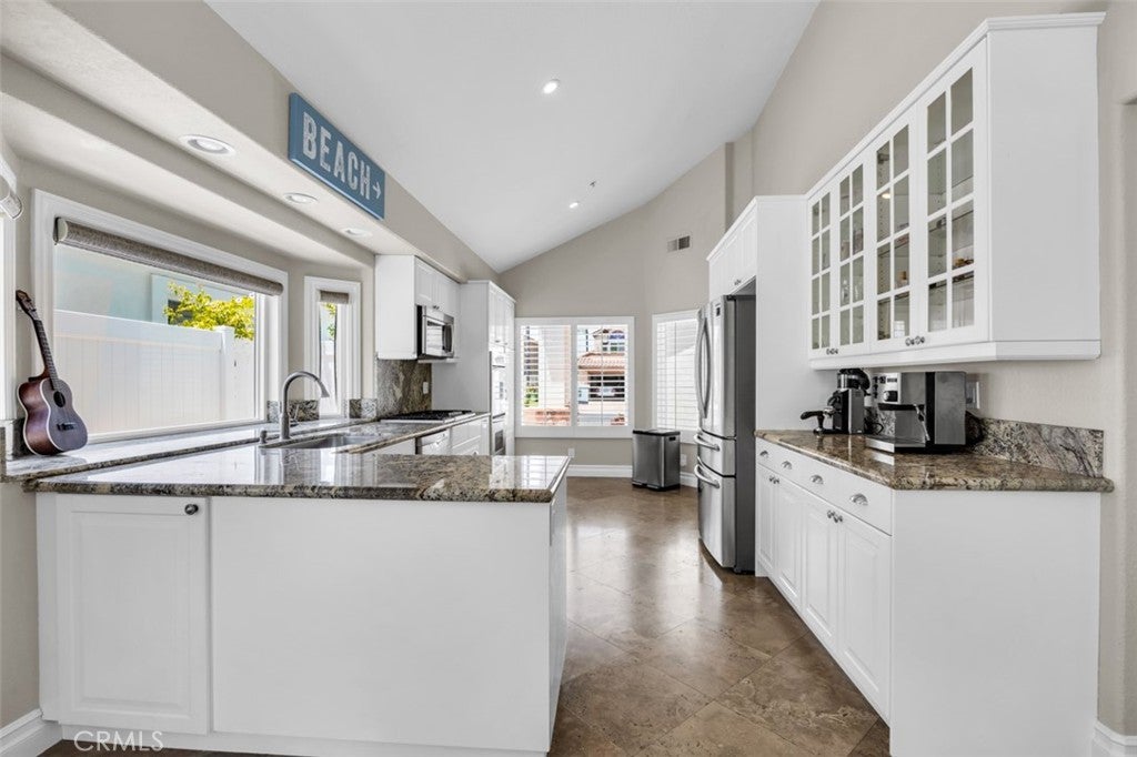 57 Via Zaragoza, San Clemente CA 92672 - Photo 9