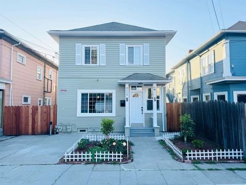 Photo of 3114 3114 California St St, Berkeley, CA 94703 (MLS # 41124160)