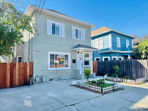 Photo of 3114 3114 California St St, Berkeley, CA 94703 (MLS # 41124160)