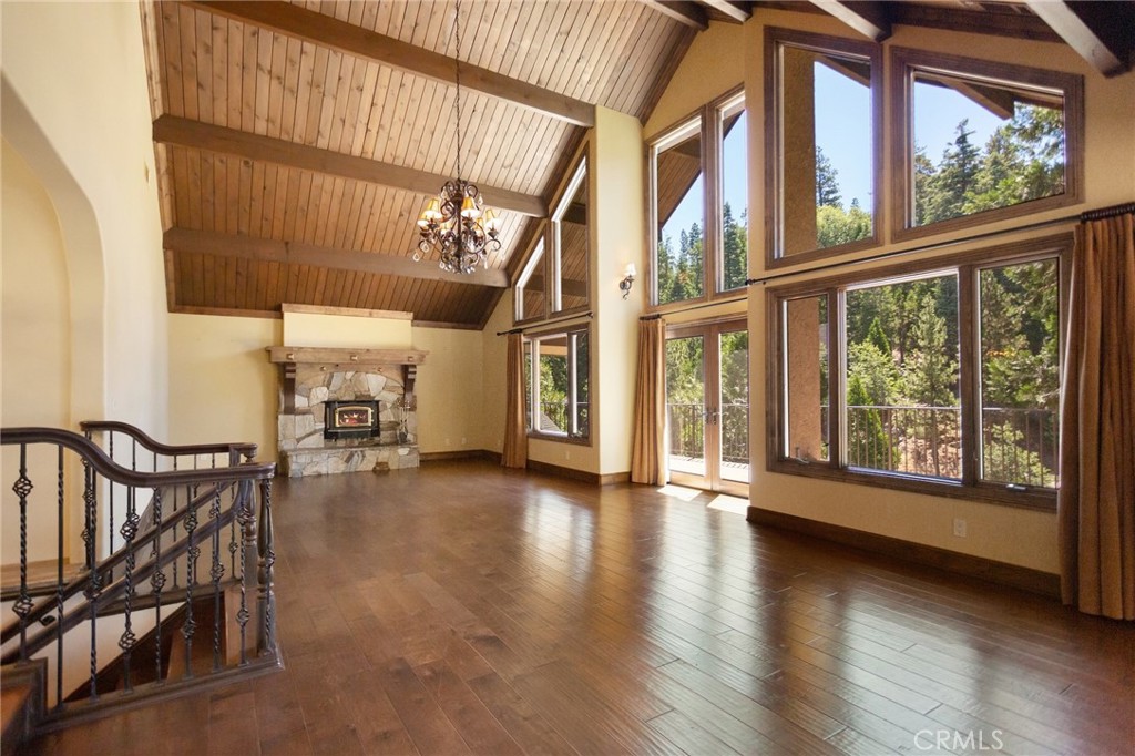 801 Brentwood