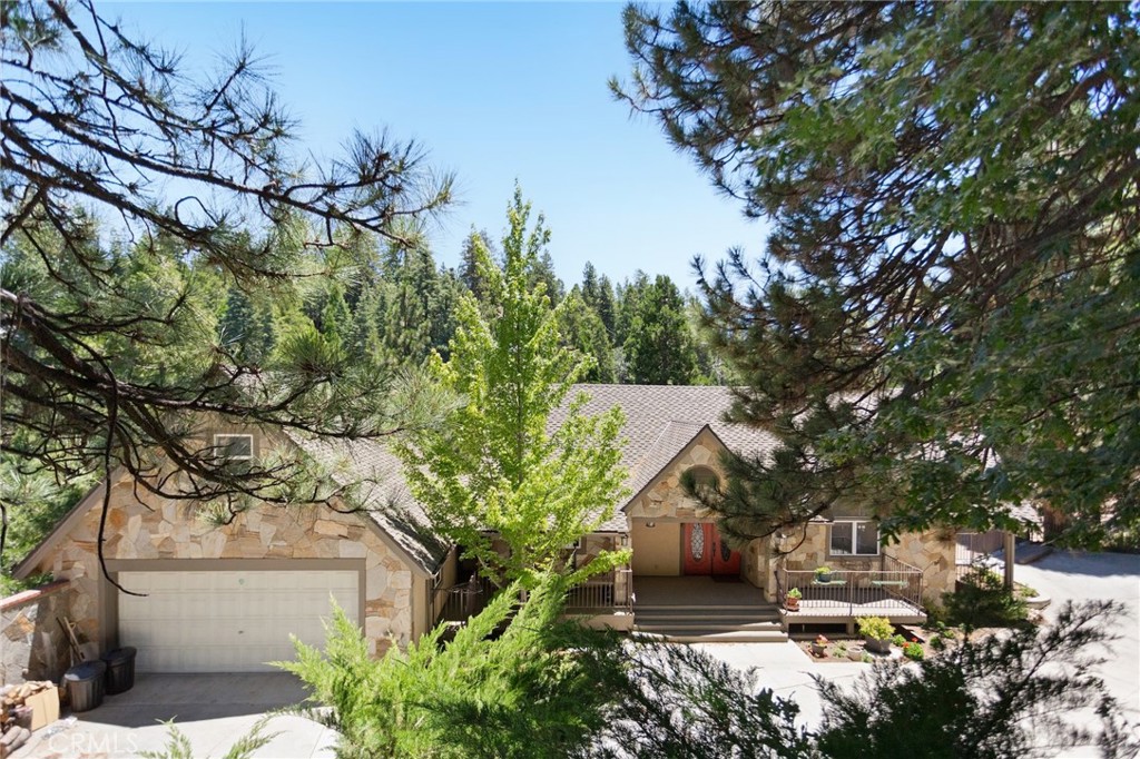801 Brentwood
