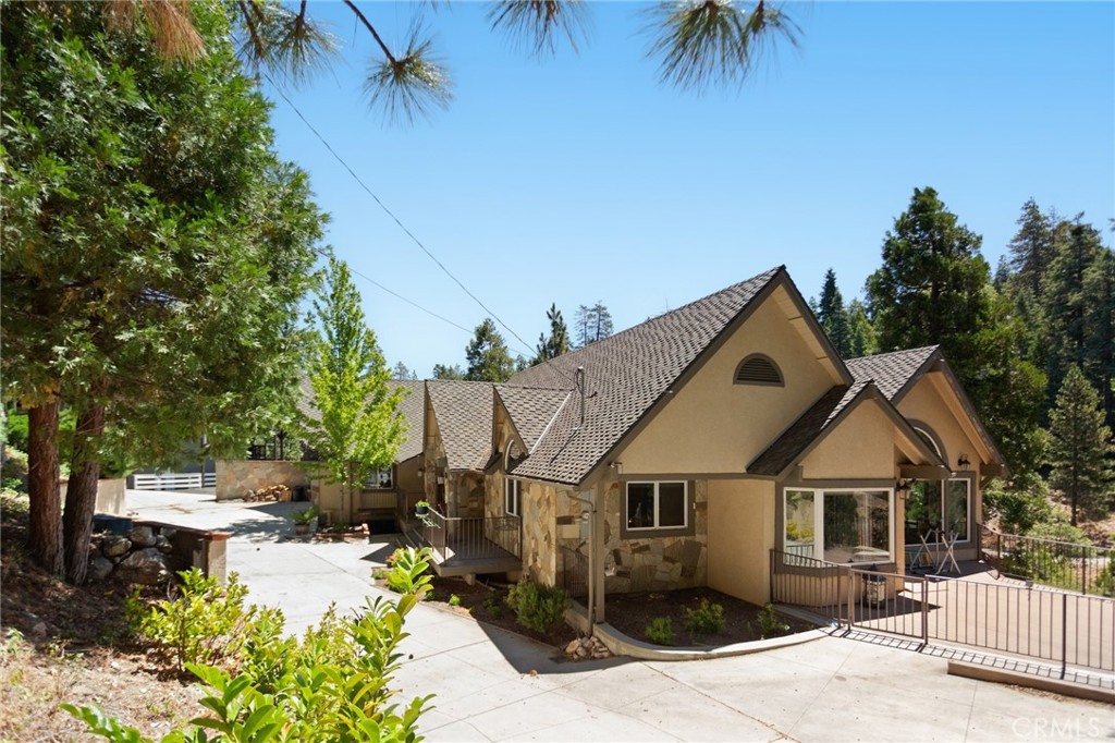 801 Brentwood