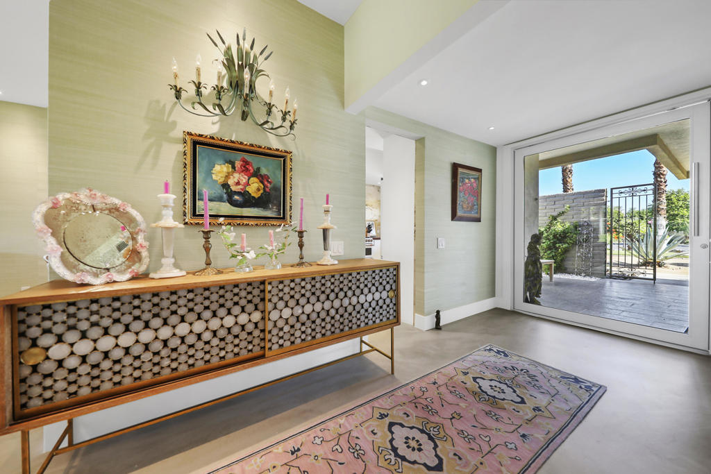 Casa Dorado - Residential