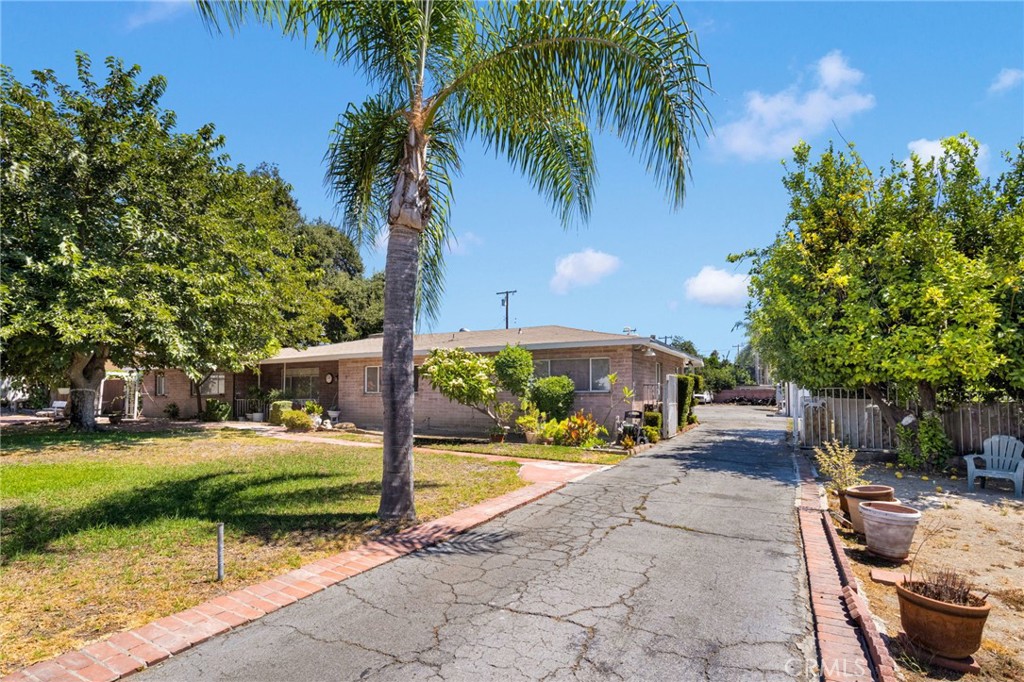 Properties 2 1900 Mountain Avenue