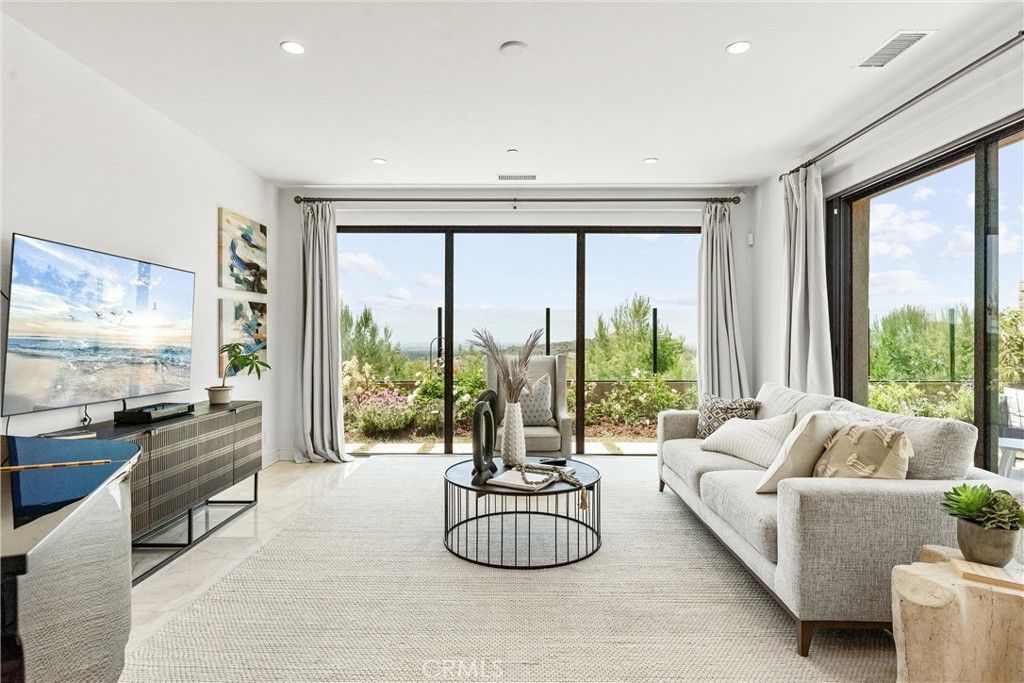 Photo of 147 Oceano, Irvine, CA 92602 (MLS # PW25263085)