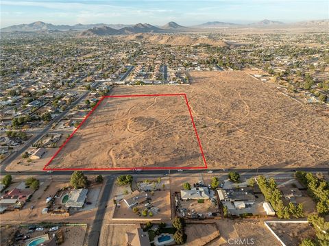 Photo of 0 Yucca Loma, Apple Valley, CA 92308 (MLS # HD25251197)