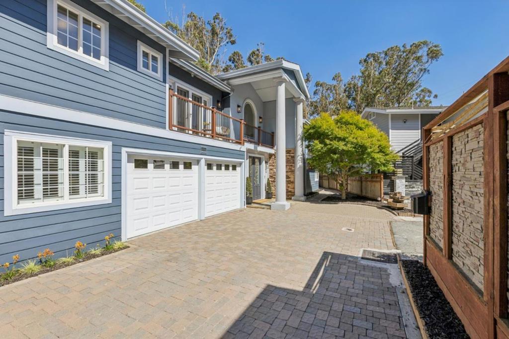 3169 Moreland Drive