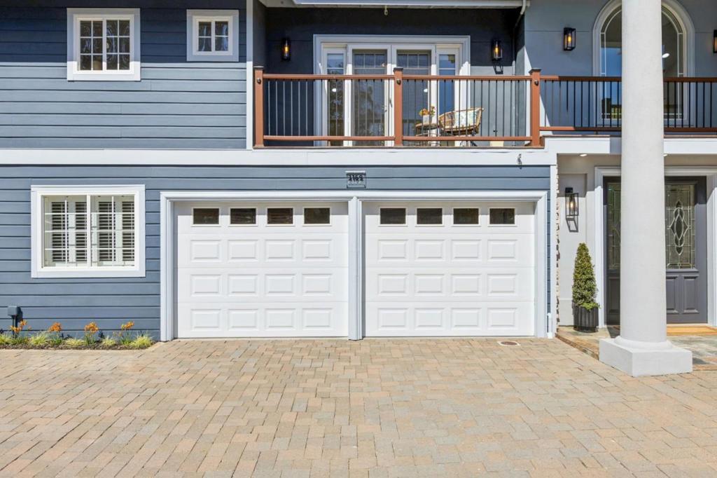 3169 Moreland Drive