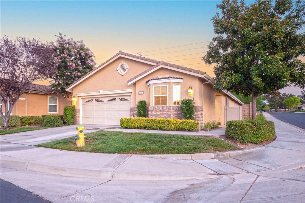 1523 Big Bend