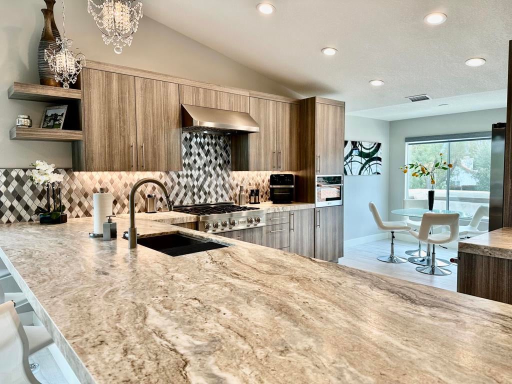348 Vista Royale Drive