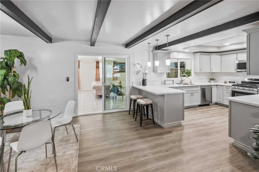 332 W 231st Street