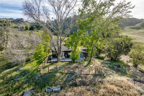 Tiny photo for 3510 Cypress Mountain RD, Templeton, CA 93465 (MLS # SC26100272)