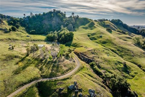 Tiny photo for 3510 Cypress Mountain RD, Templeton, CA 93465 (MLS # SC26100272)