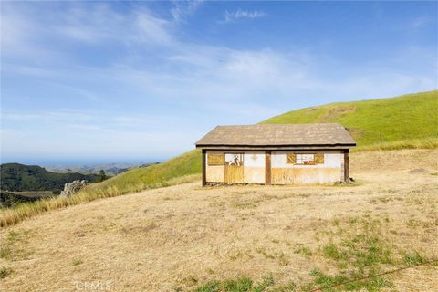 Tiny photo for 3510 Cypress Mountain RD, Templeton, CA 93465 (MLS # SC26100272)