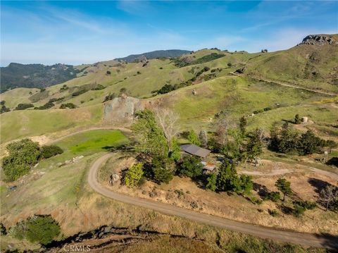 Tiny photo for 3510 Cypress Mountain RD, Templeton, CA 93465 (MLS # SC26100272)