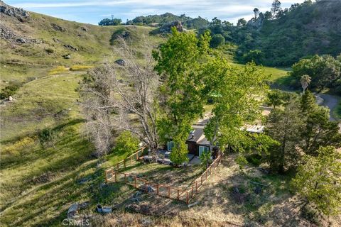 Tiny photo for 3510 Cypress Mountain RD, Templeton, CA 93465 (MLS # SC26100272)