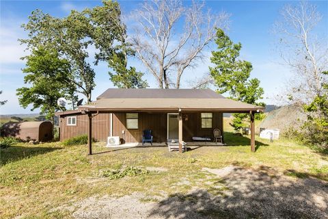 Tiny photo for 3510 Cypress Mountain RD, Templeton, CA 93465 (MLS # SC26100272)