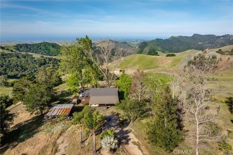 Tiny photo for 3510 Cypress Mountain RD, Templeton, CA 93465 (MLS # SC26100272)