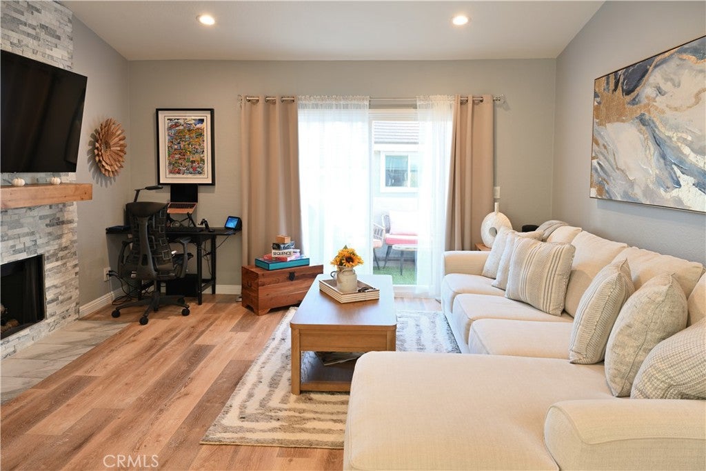72 Greenmoor 36, Irvine CA 92614 - Photo 6