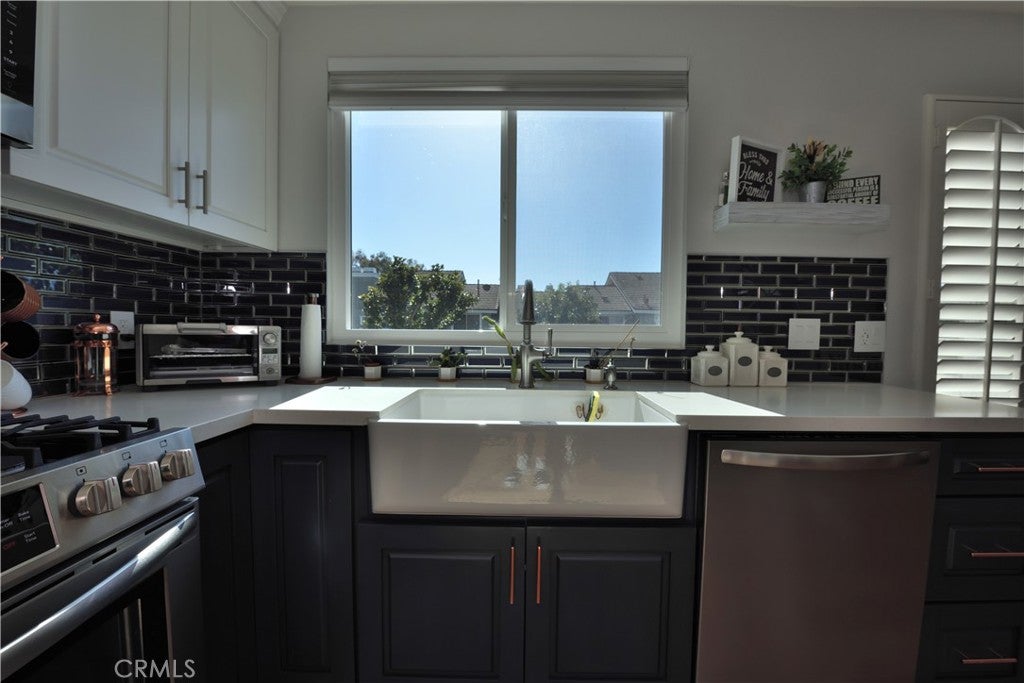 72 Greenmoor 36, Irvine CA 92614 - Photo 14
