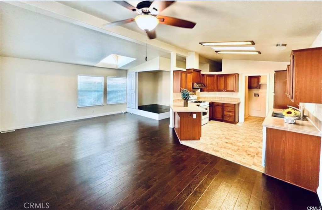 1560 S Otterbein #138 Avenue 138