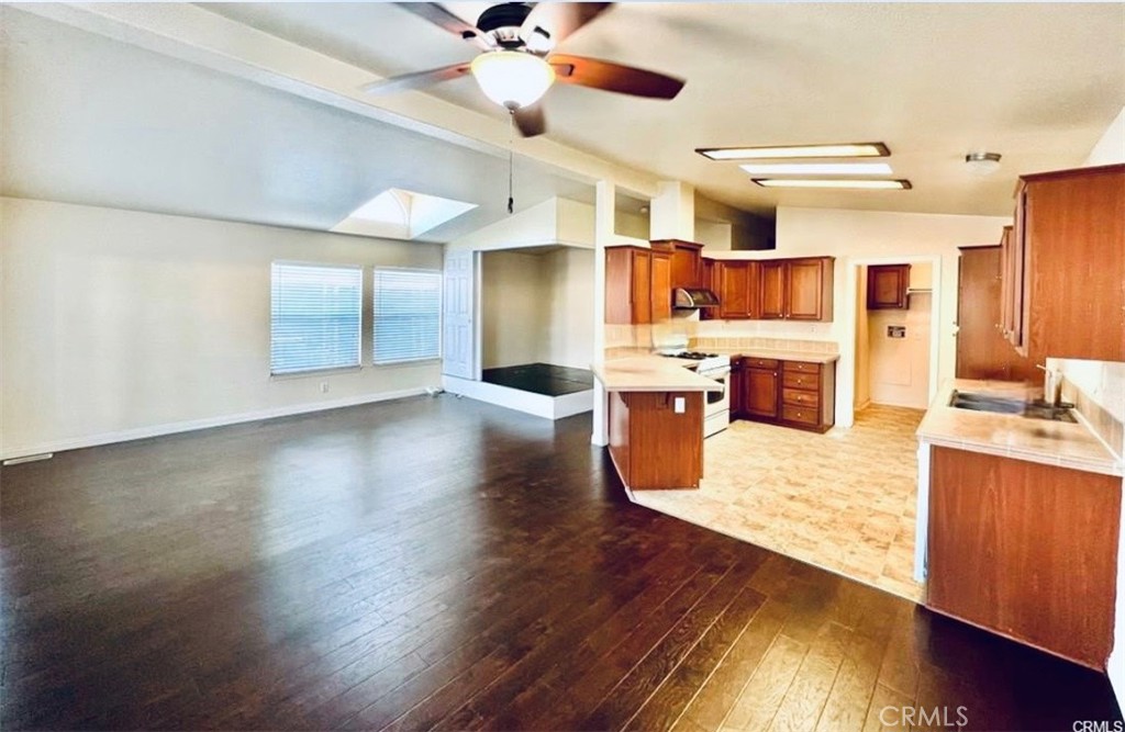 1560 S Otterbein #138 Avenue 138