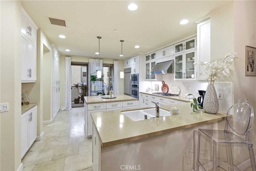 23 Vantis, Aliso Viejo CA 92656 - Photo 6