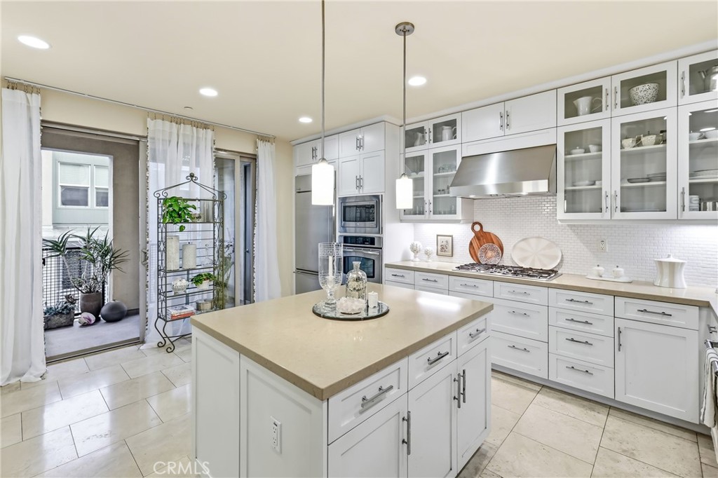 23 Vantis, Aliso Viejo CA 92656 - Photo 8