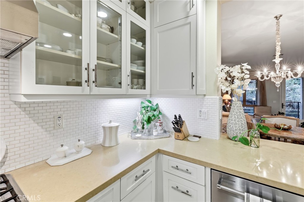 23 Vantis, Aliso Viejo CA 92656 - Photo 17