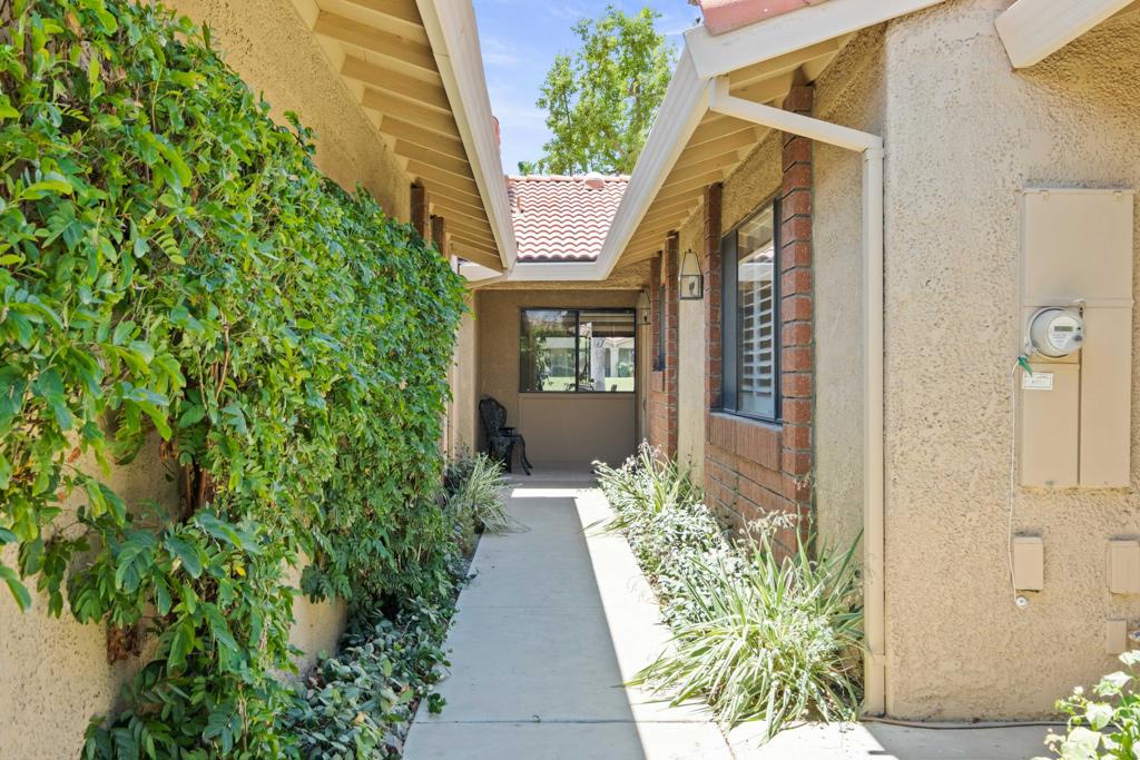 69 Camino Arroyo N