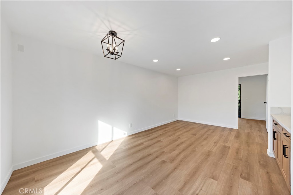 5036 Echo Street 408