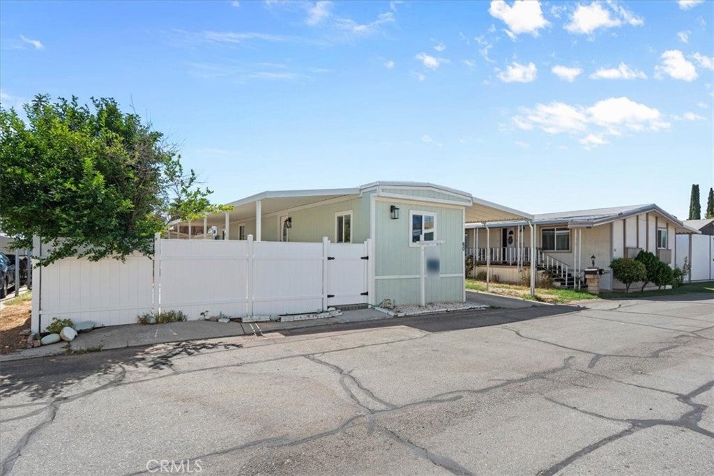 22111 Newport Ave 60