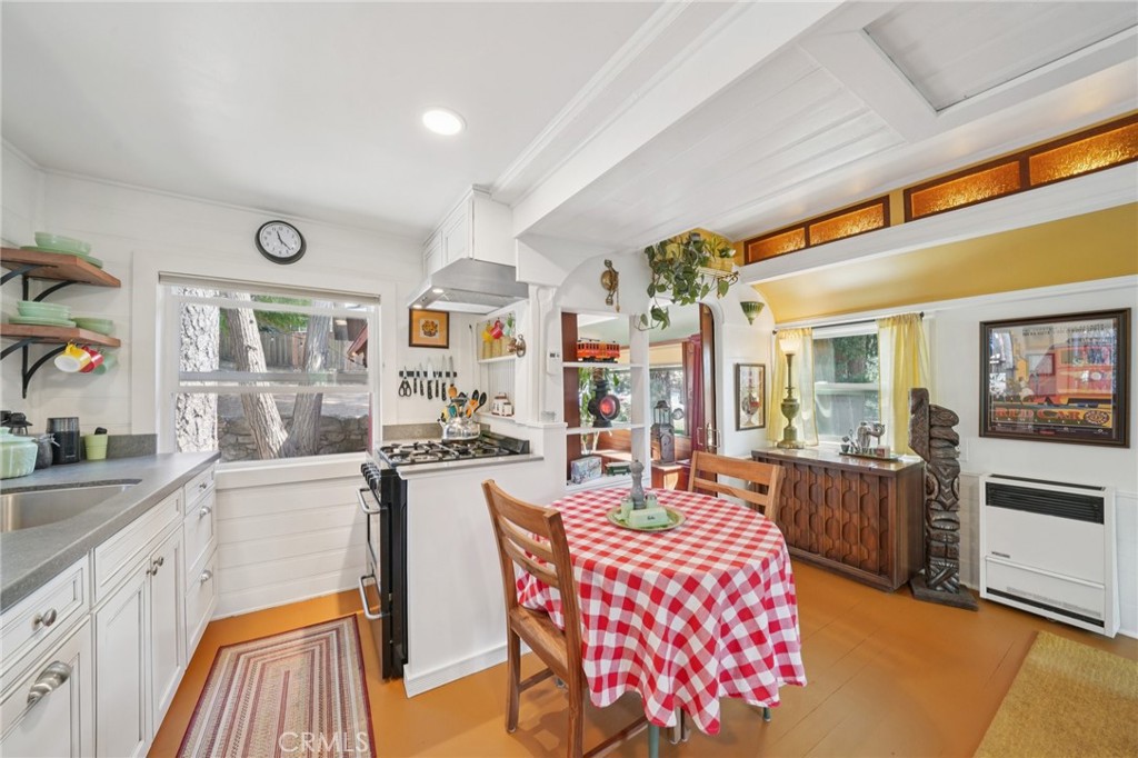 21875 Sawpit Canyon Road